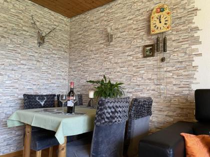 Titisee-Neustadt: Ferienwohnung für bis zu 4 Personen frei