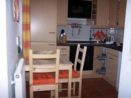 Ostsee-Ferienhaus Seestern mit Kamin, Sauna und großem Wintergarten