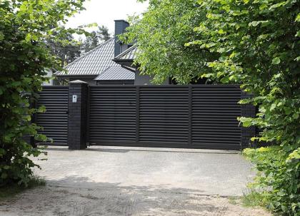 Doppelflügel Einfahrtstor inkl.2 Pfosten für Einbetonieren, Hoftor, Gartentor, Z