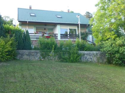 Einfamilienhaus mit Seeblick Nr. 1355