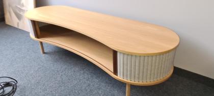 Design TV Lowboard/ Fernseh Sideboard/ TV Bank UMAGE AUDACIOUS