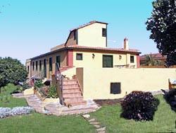 Die Villa Caya liegt nahe der Stadt La Orotava im Orotavatal.