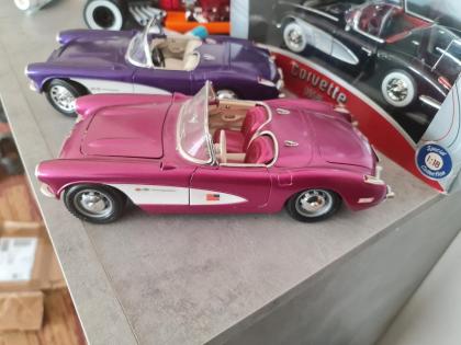 Bburago Corvette 1957 Sondermodell.