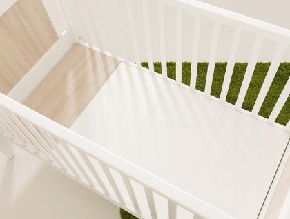 Kinderbett aus der Kollektion Anouk (umbaubar zum Juniorbett)