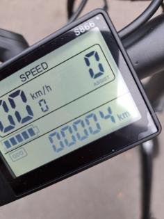 E- Klappfahrrad ungefahren