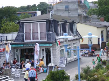 Gelateria Sirolo sucht Servicekräfte