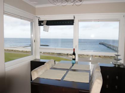 Ostsee-Ferienwohnung Ostseefee mit direktem Meerblick, Kamin, WLAN und Dampfsaun
