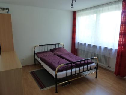 Wunderschönes schwarzes Metallbett zu verkaufen