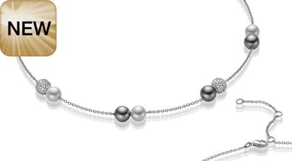 Mit Schmuck liegen Sie zu Weihnachten immer richtig