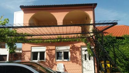 Doppelhaushälfte 120 m2 in Vrsi, Zadar 150 METER VOM STRAND *PREIS REDUZIERT*