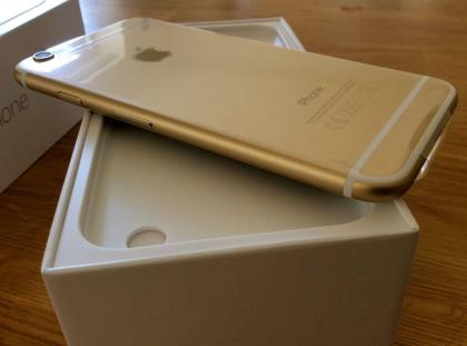 Apple iPhone 7 4.7  Handy Smartphone 128GB ohne Simlock Verschwei