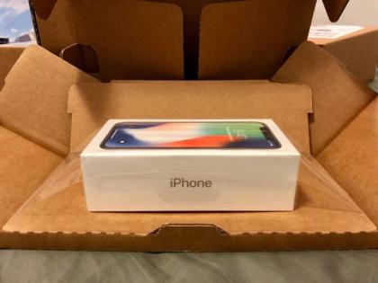 Original und neues Apple iPhone X, iPhone 8 und iPhone 7