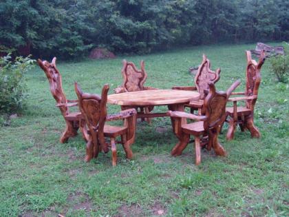 Holzgarnitur mit Schilf, rustikal, handgefertigt