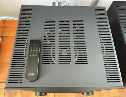 Hegel H390 Verstärker