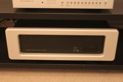 Stereo Verstärker / Endstufe Spectral DMA-200S