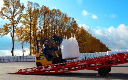 Mobile Verladerampe für LKW AUSBAU von Hersteller