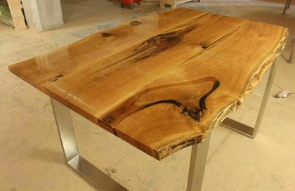 MASSIVER BAUMSTAMM HARZ LACKIERT EICHENTISCH ESSTISCH INDUSTRIAL KÜCHE 140x90x78