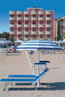 Italien / 3* / 1 Woche / inkl. Flug / Halbpension