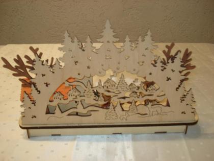 Holz Weihnachtsdorf mit LED Beleuchtung neuwertig