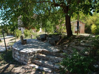 Kleiner Campingplatz mit Schwimmbad in den 'Marken', Italien.
