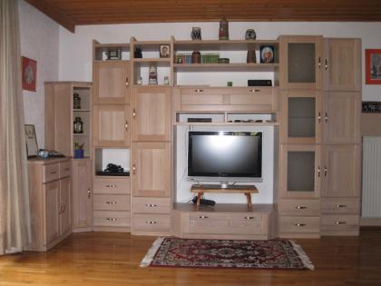 Altholzmöbel nach Maß,Massive Zimmertüren,Küchen Schlafzimmer Bad .....