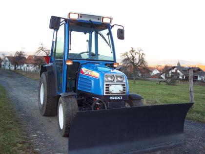 Iseki 3135 Allrad  Schneeschild Hydraulik