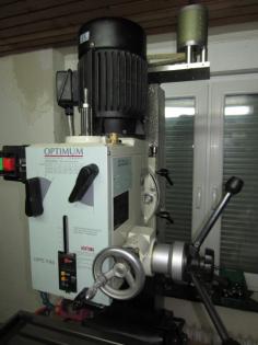 Optimum Opti F45 CNC Fräsmaschine + SK30 und Servosteuerung