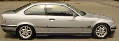 BMW 320i Coupe silber-metallic