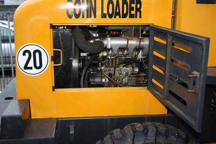 Radlader Stapler Knicklenker Allrad Hoflader ZL12 Nennlast 1200kg