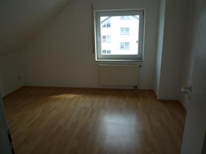 2 ZW, Küchenzeile, Bad/ WC, Diele/ Flur, Terrasse, Gartennutzung in Diemelstadt 
