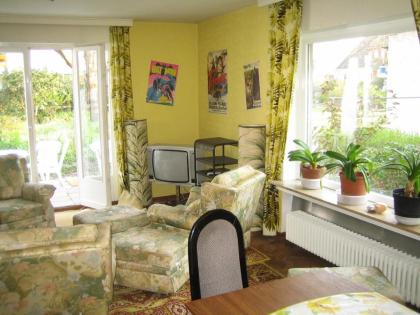 Schöne möblierte Zimmer in Bremen-Nord (z.B. für Monteure)