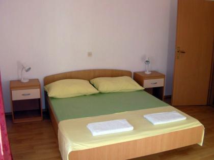 Ferienwohnungen Sapunaric Podgora