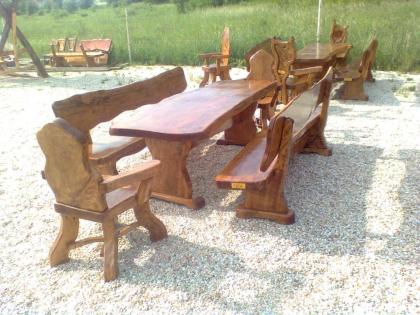 Rustikale Holzmöbel, Garnituren für Garten, Terrasse