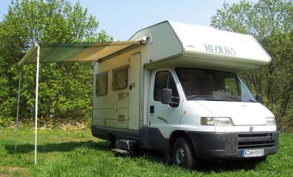 Wohnmobil mieten leihen günstig Berlin Wohnmobilvermietung Riv