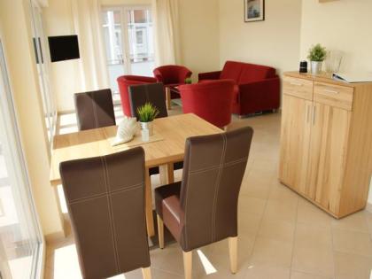 Strandnahe Ostsee-Penthousewohnung Sonnenschein mit Dachterasse