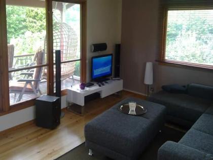 Ostsee-Ferienhaus Bullerbü mit eingewachsener Süd-Terrasse und Internet in Hohen