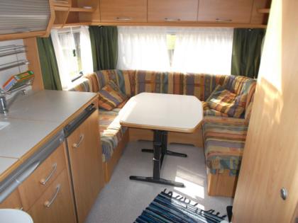 Familienfreundliche , komplett eingerichtete Wohnwagen auf Camping UNION LIiDO, 