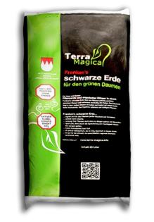 Terra Preta, schwarze Erde, zur Belebung ihres Gartenbodens