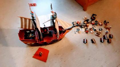 TipTop Piratensegelschift mit viel Zubehör VB 69 @