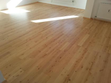 Innsbruck+Land: HOLZ- PARKETTBÖDEN SCHLEIFEN, lackieren, ölen, wachsen...