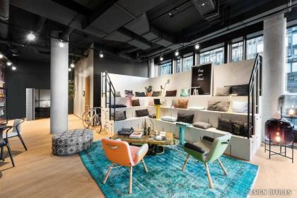 Design Offices München Nove - Flex Desk