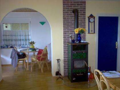 Einfamilienhaus mit Seeblick Nr. 1355