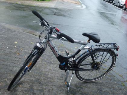 (37) 27 Gang 28 Zoll Rh 50 CYCO Gabel u Sattel gefedert mit Nabendynamo