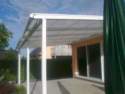 Feste ÜBERDACHUNG - darunter ein paar Grad kühler - von BLASK ®