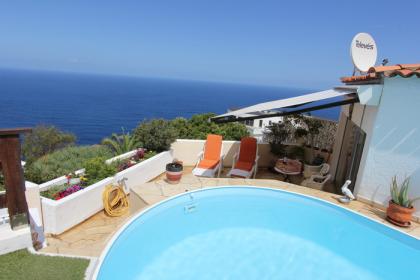 Teneriffa Urlaub in einer Penthouse - Ferienwohnung mit Pool 