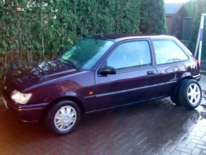 Ford Fiesta 1,3 60 Ps Sondermodell Chianti