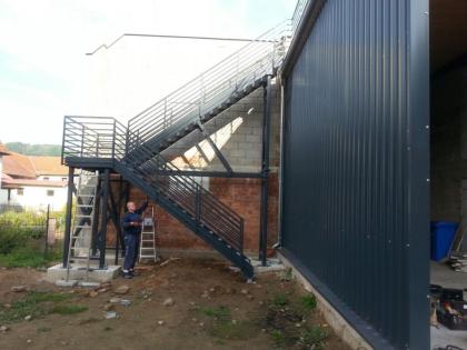 Metalltreppen Massive Aussen Geländer Edelstahl Balkon