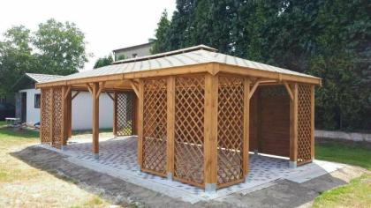 GARTENHAUS GARTENLAUBE KLEBEDACH MIT HOLZ BEDZIN 4x8m