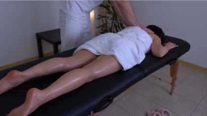 Mobile Massage Krefeld +20 km oder in meinem Massage Keller Room
