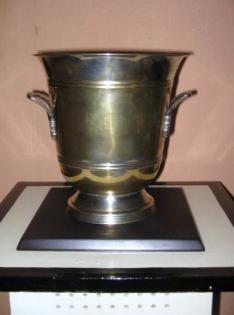Silberner/versilberter Sektkühler, antik----anschauen